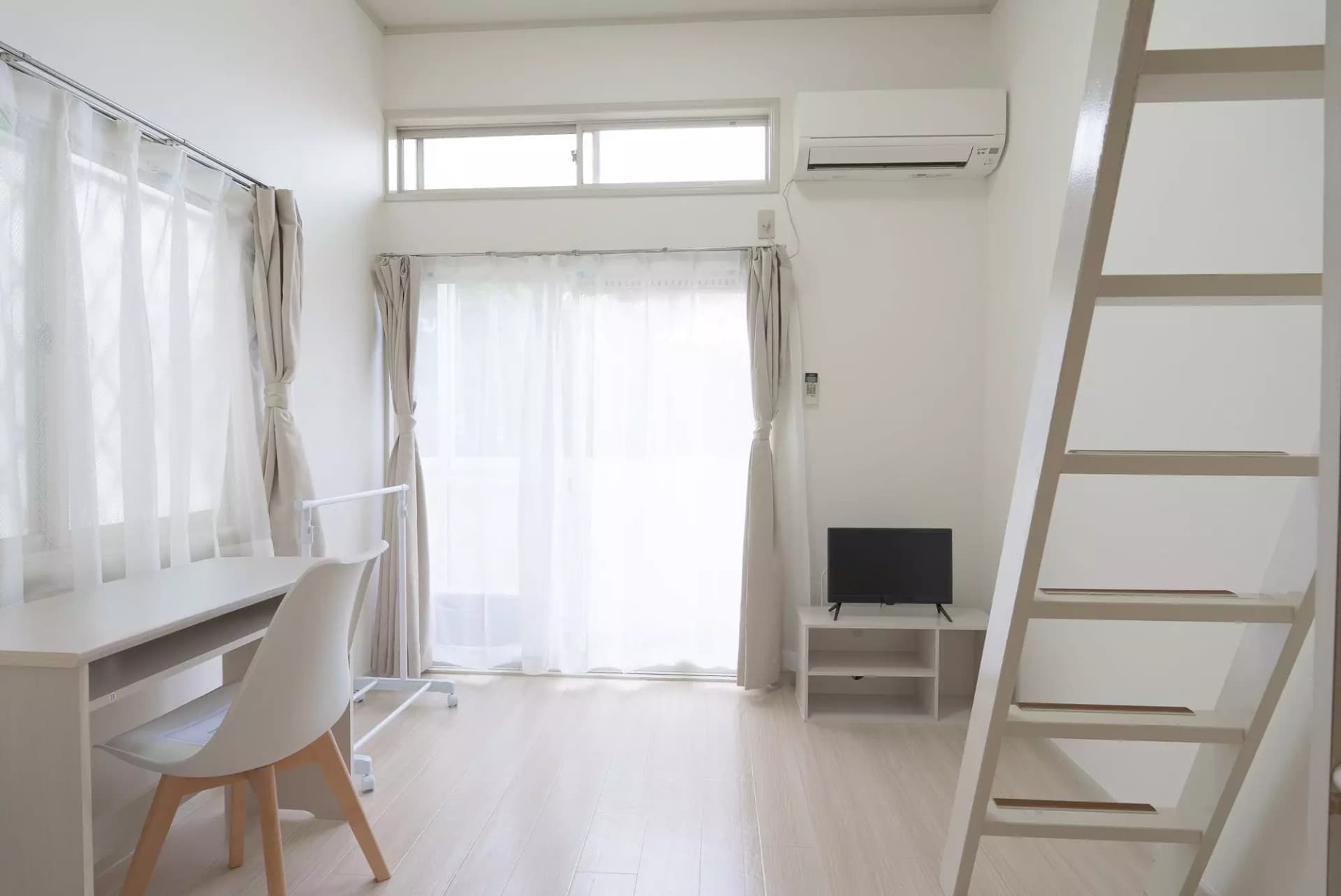Room Image 17001043