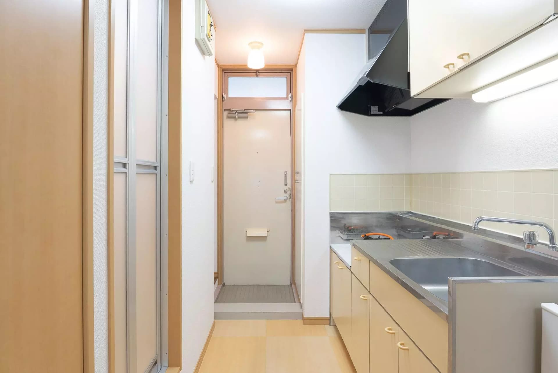Room image 8