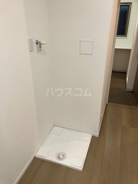 Room image 10