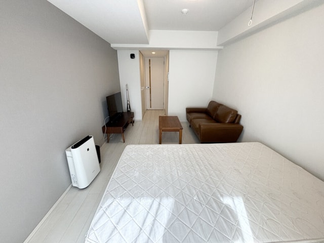 Room image 8