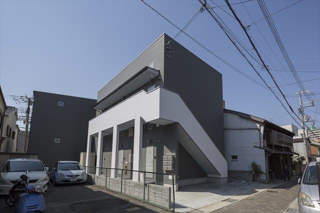 Main exterior of Art Ocean