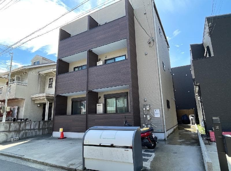 Main exterior of Secondo Casa TS