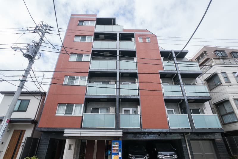 Main Image