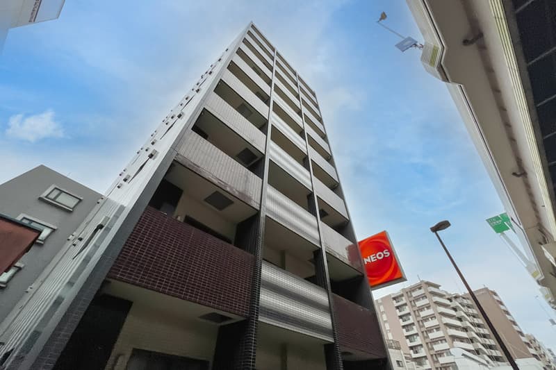 Main Image