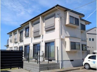 Main exterior of Sun Hikibashi
