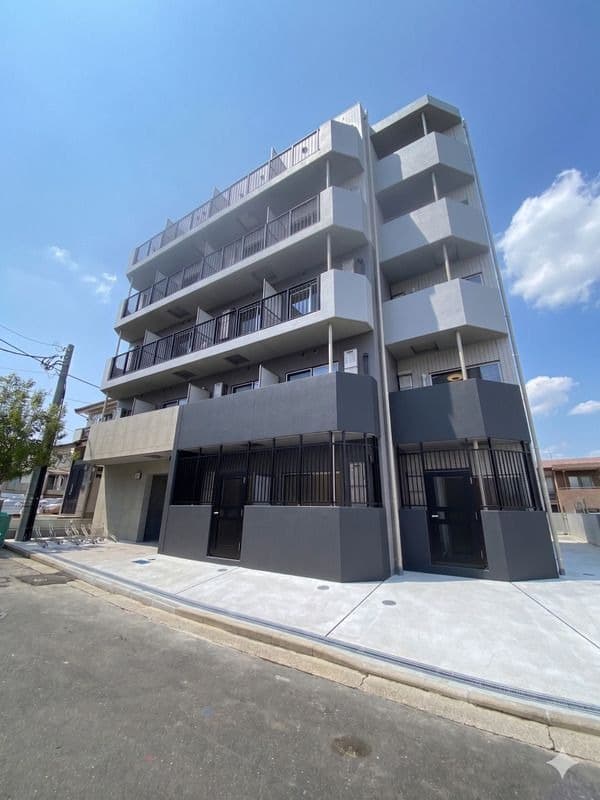 Main Image