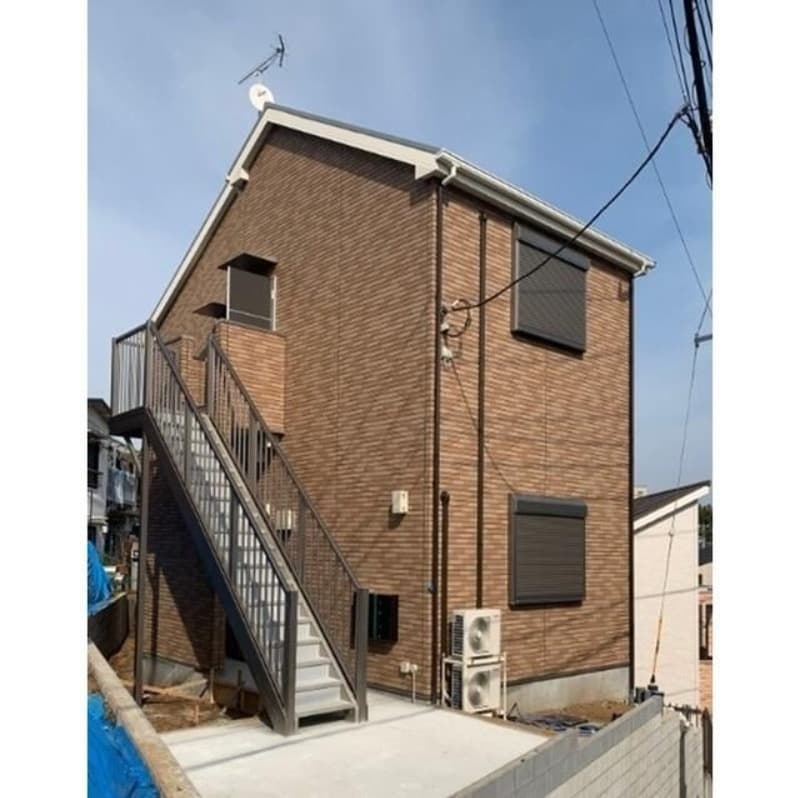 Main Image