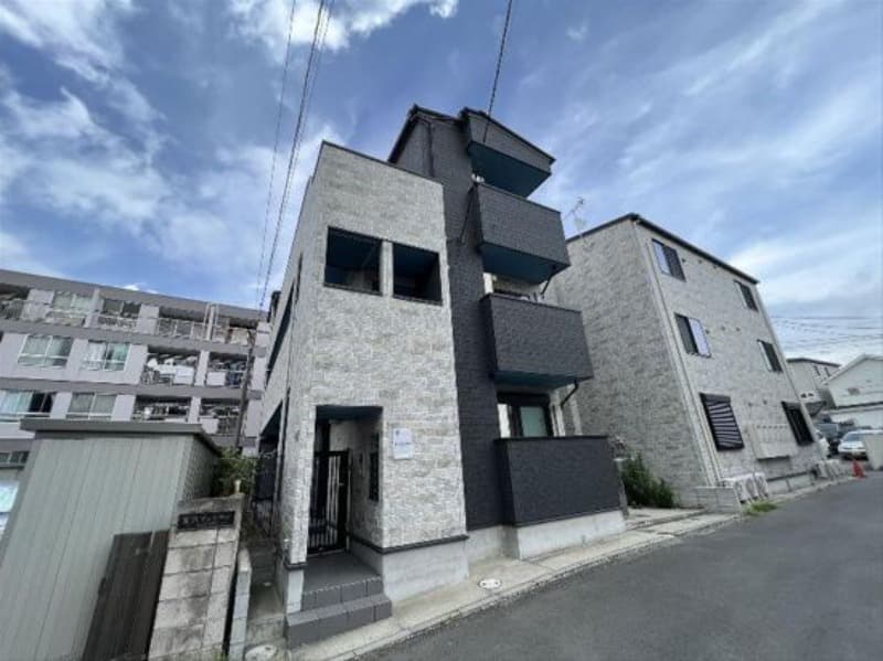Main Image