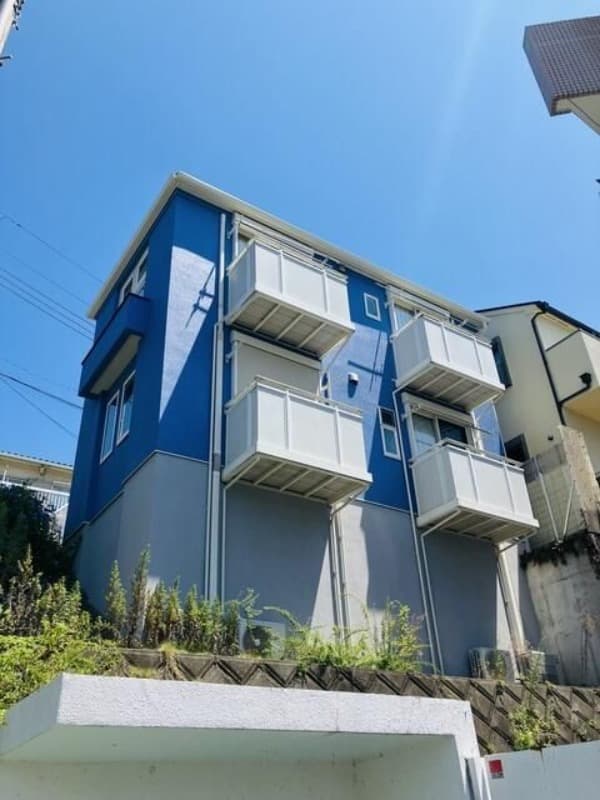 Main Image
