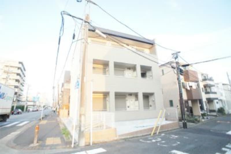 Main Image