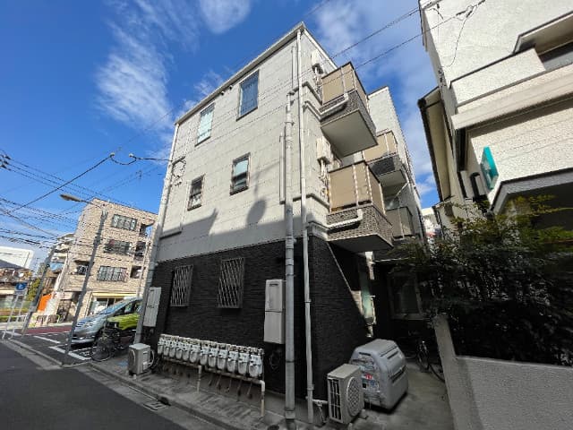 Main Image