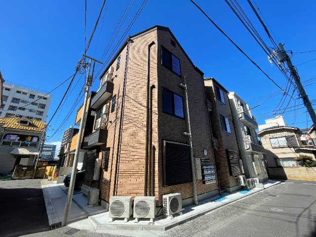 Main Image