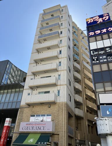 Main Image