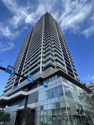 Preview interior of Proud Tower Hirai