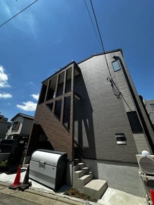 Main Image