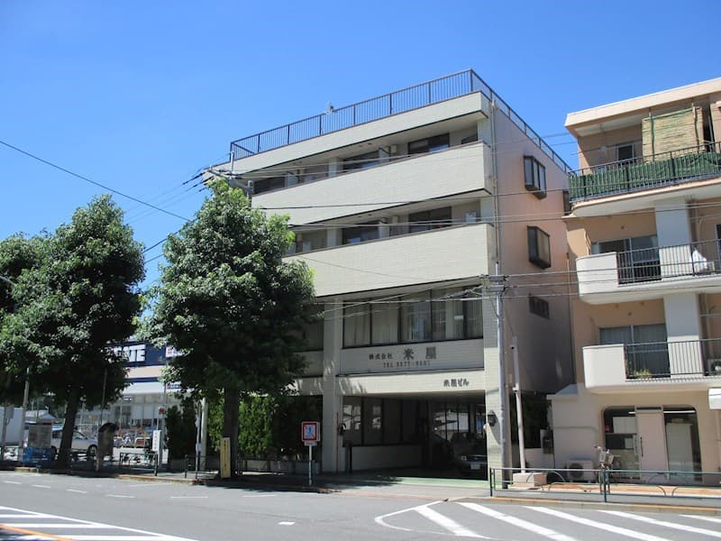 Main Image