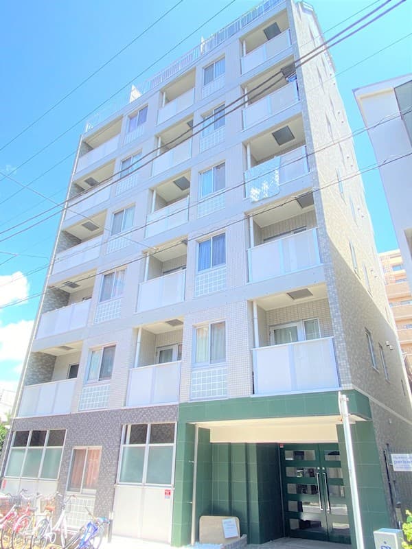 Main Image