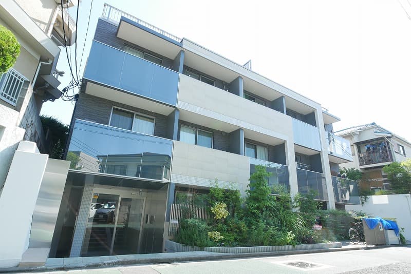 Main Image
