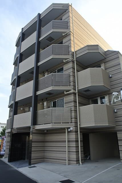 Main Image