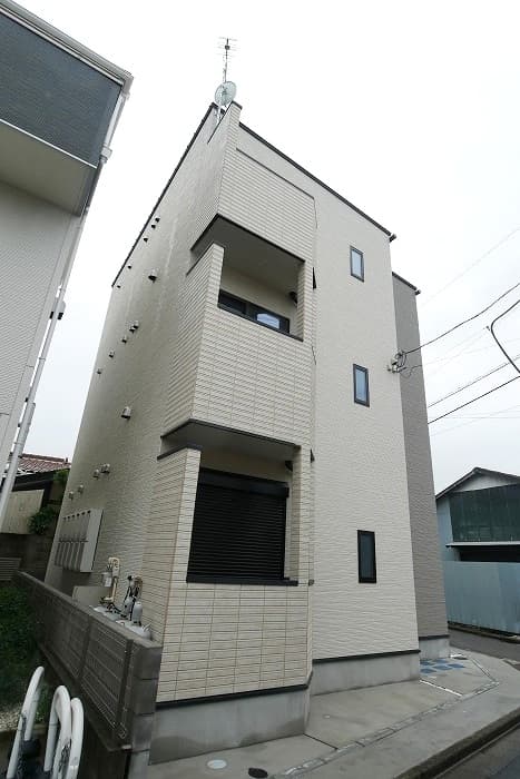 Main Image