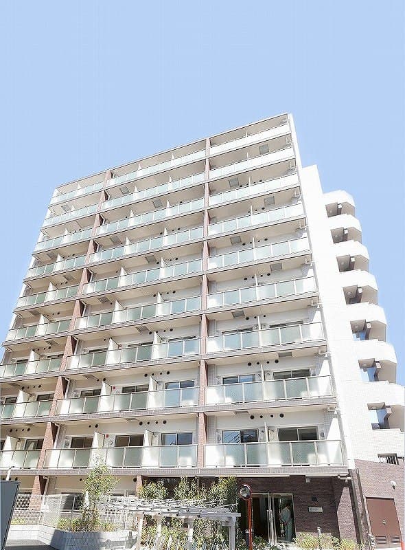 Main Image