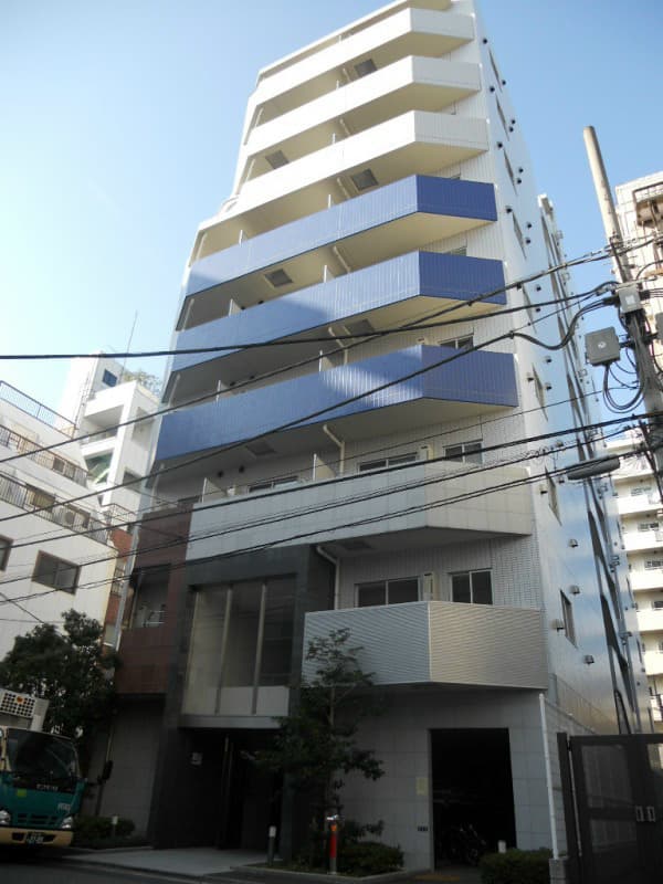 Main Image