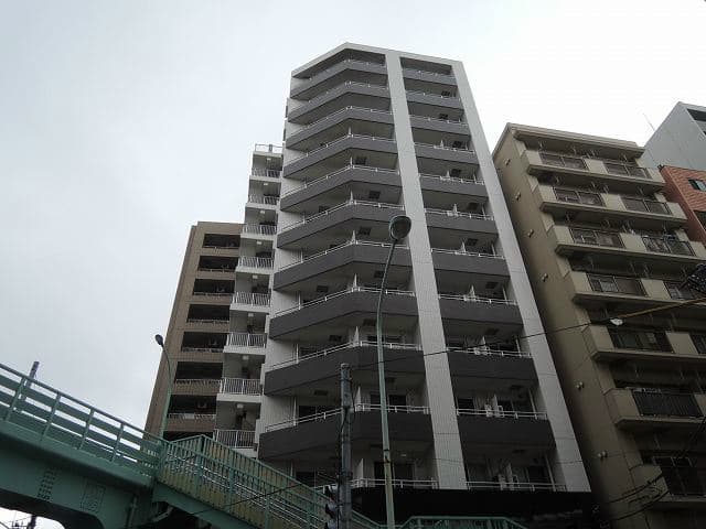Main Image