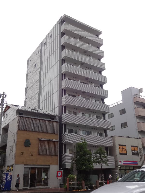 Main Image