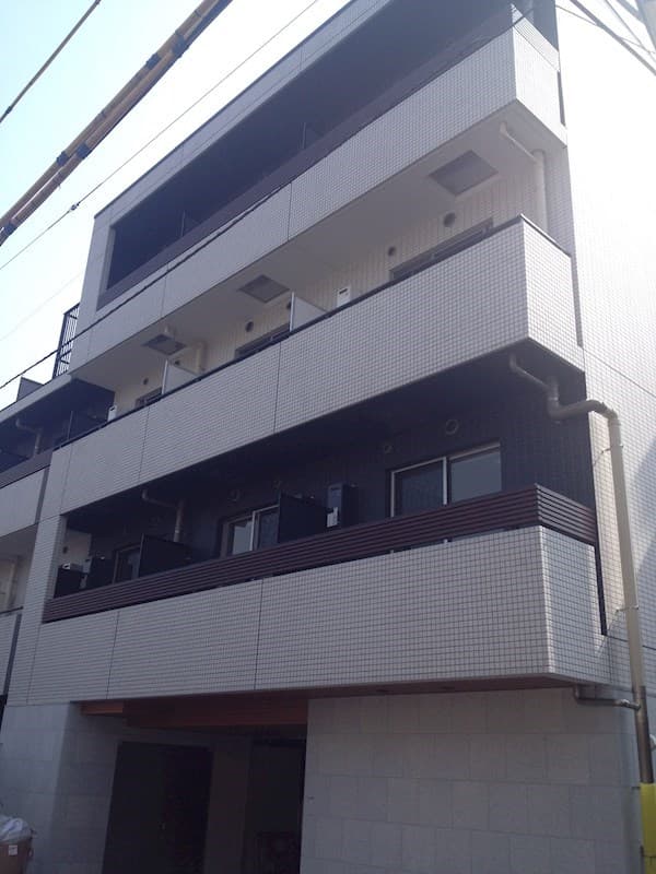 Main Image