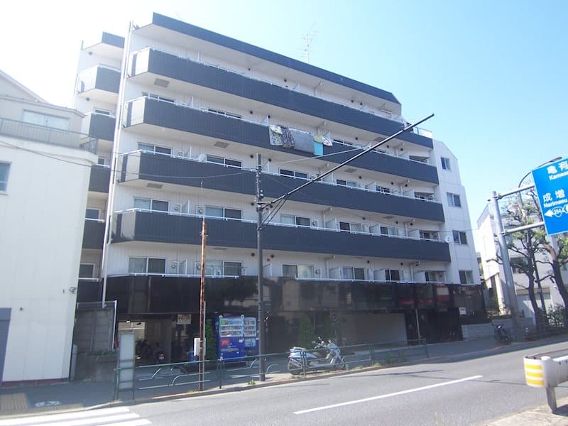 Main Image