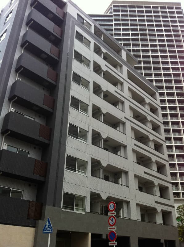 Main Image