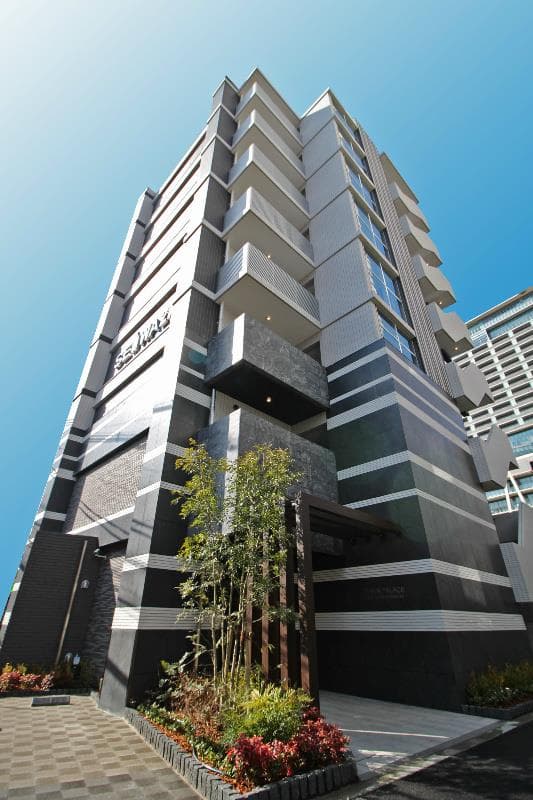 Main exterior of Seiwa Palace Umeda Chayamachi