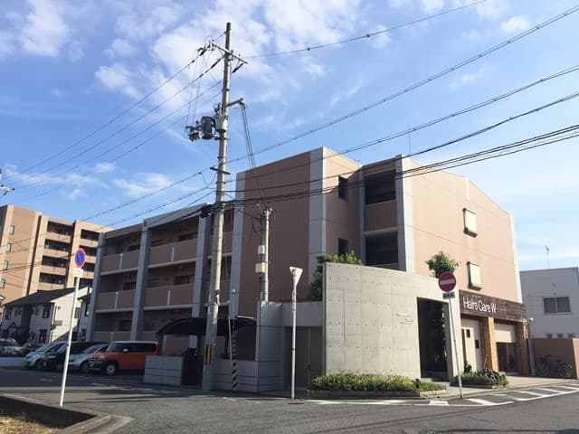 Main exterior of sepia coat tanaka