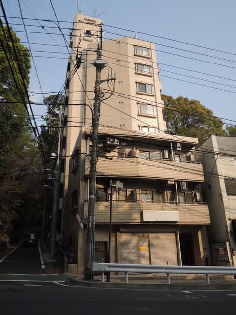 Main Image