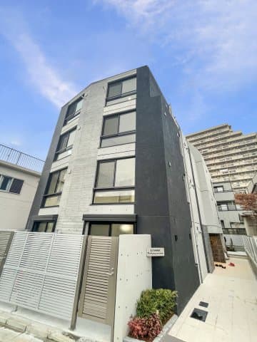 Main Image