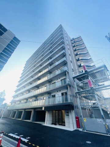 Main Image