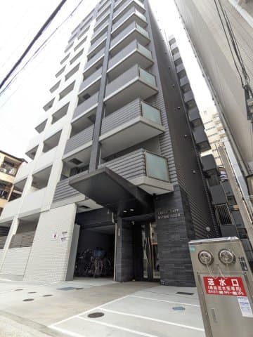 Main Image
