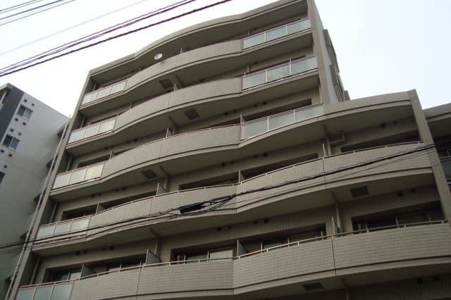 Main Image