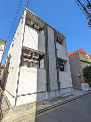 Main Image