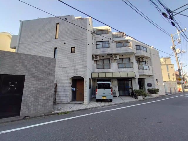 Main Image
