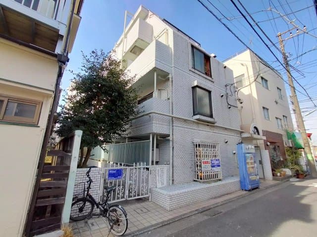 Main Image