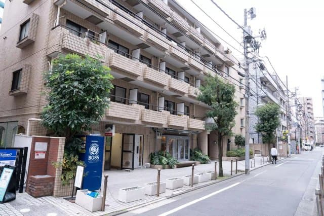 Main Image