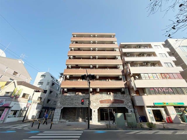 Main Image