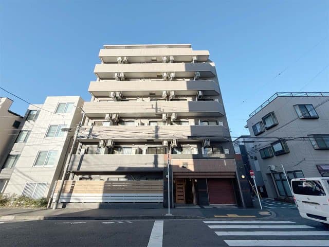 Main Image
