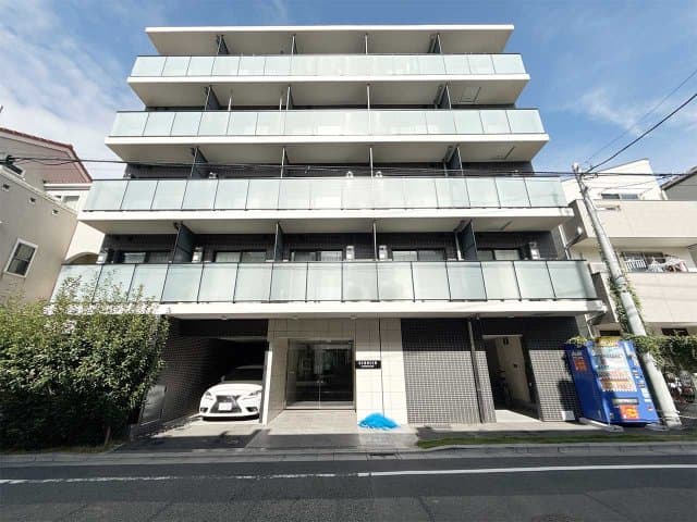 Main Image