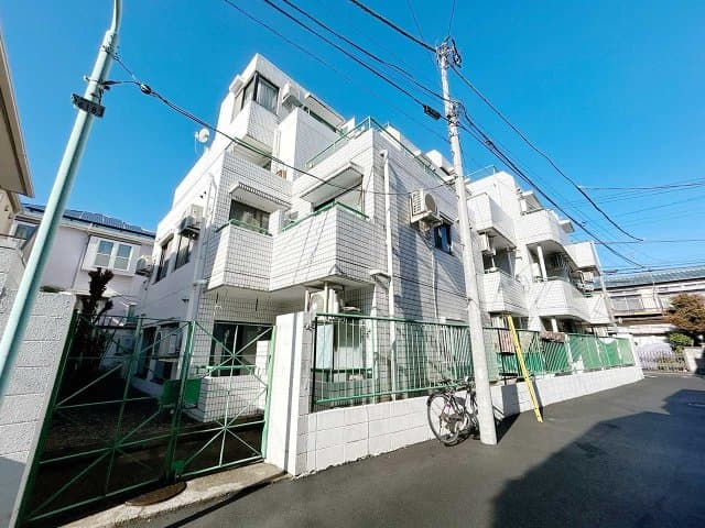 Main Image