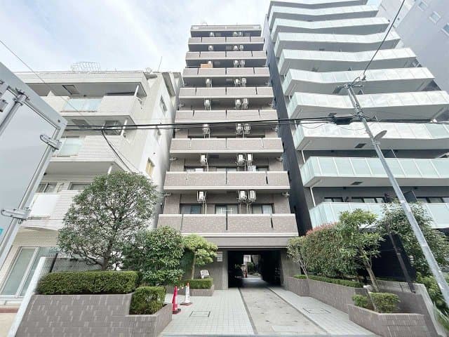 Main Image