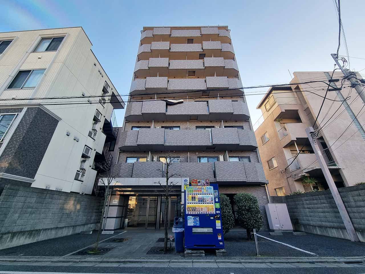 Main Image