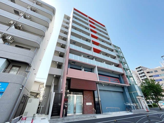 Main Image