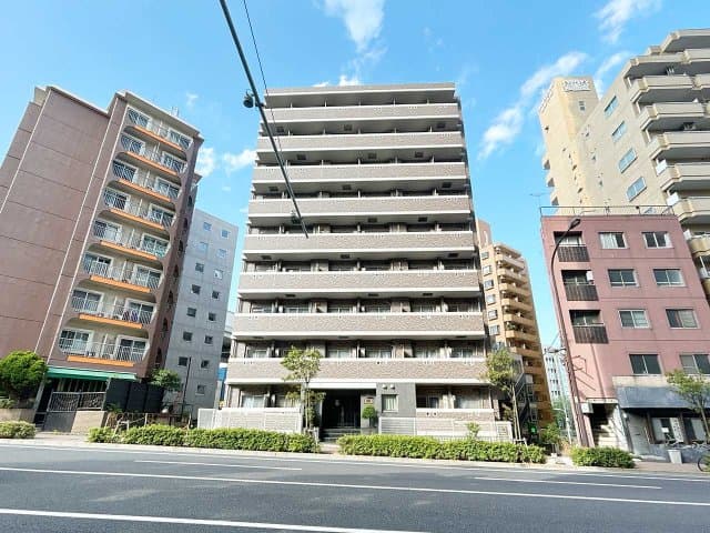 Main Image